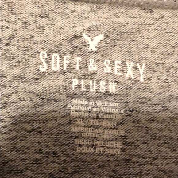 Long sleeve tee - Picture 3 of 3